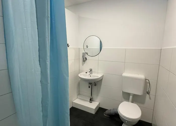 20qm Проживание в семье